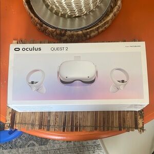 VR Oculus Quest 2 Headset with Controllers